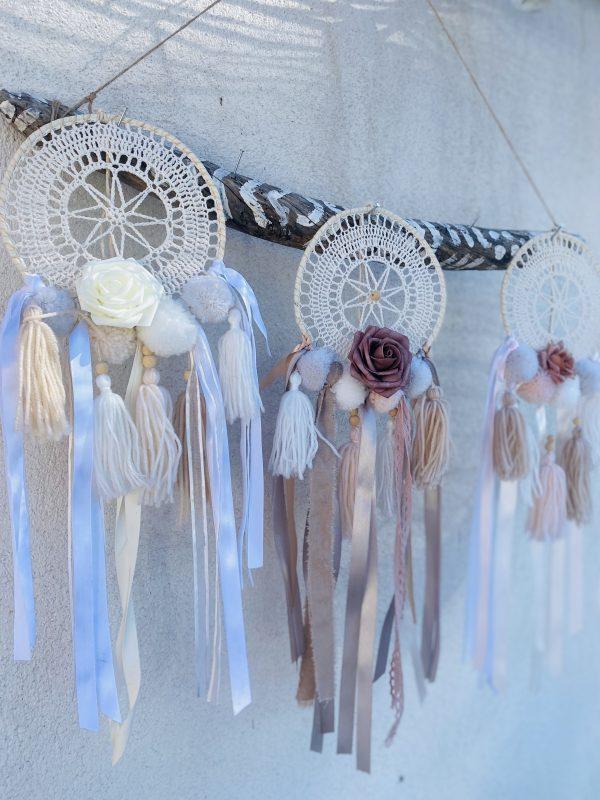 Attrape-rêves bohème à pompons - Vieux rose – Image 2