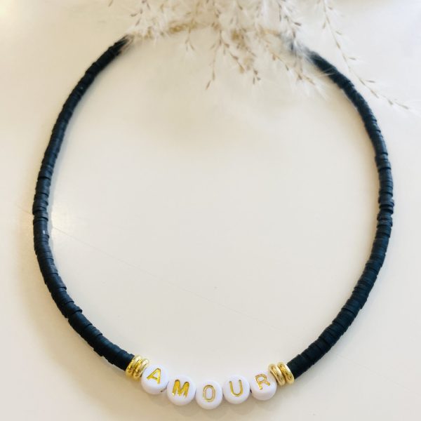Collier ras de cou « Amour » –  Perles Heishi Noir