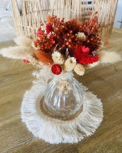 Mini Bouquet de fleurs séchées “Noël ” et son vase boule