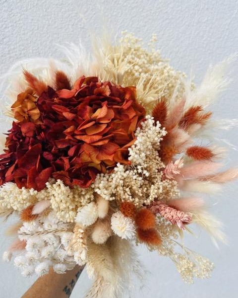 Bouquet de mariée fleurs séchées "Rouge Amour"