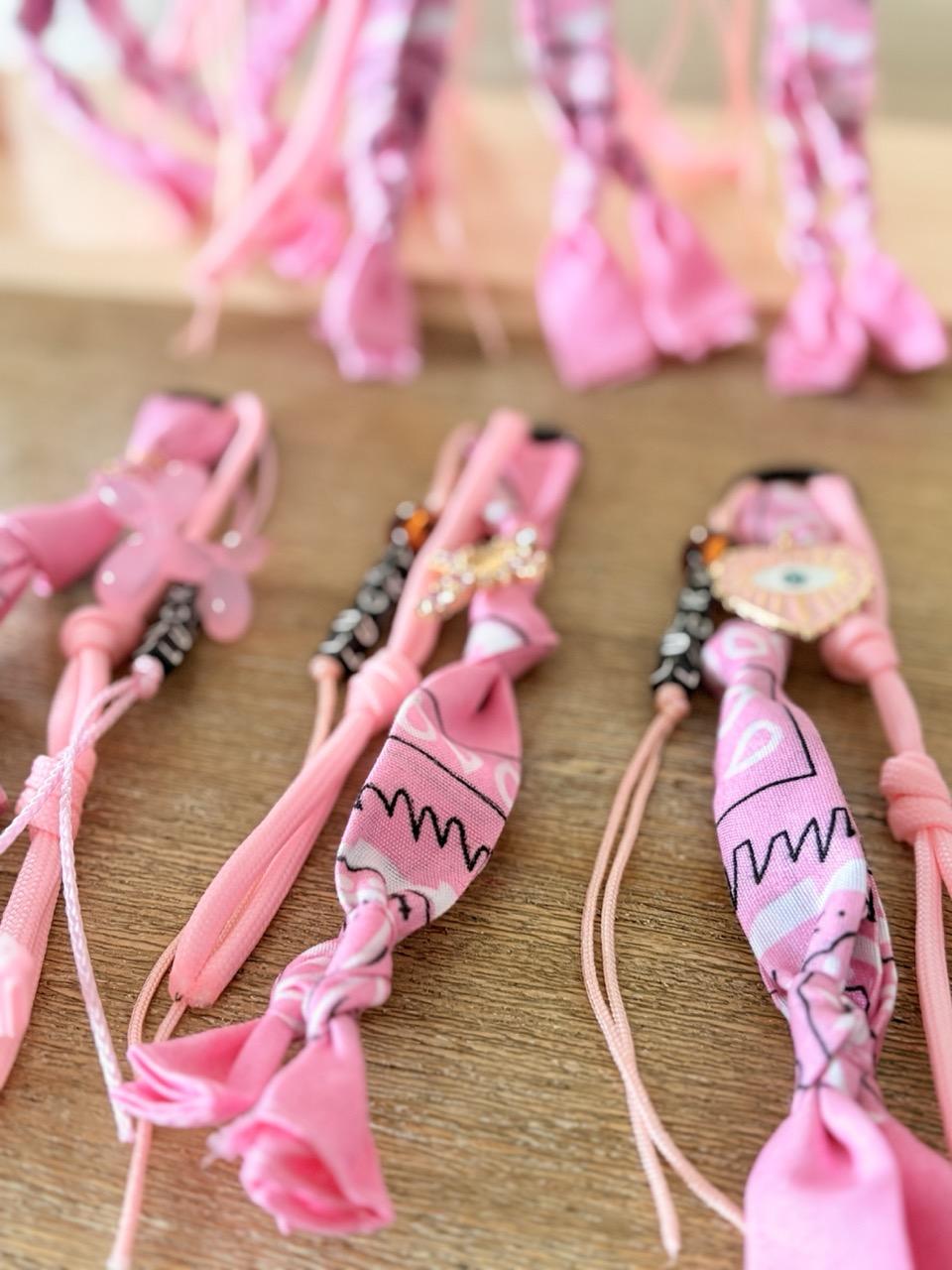 Porte-clés Bandana & Breloque Bohème – Rose – Image 8