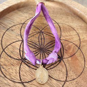 Bracelet Bandana Violet & Breloque Vierge Doré
