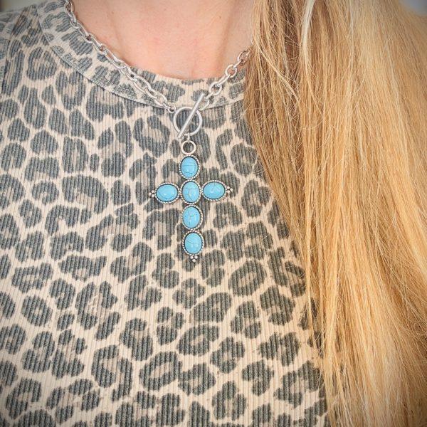 Collier Ras de Cou « Era » – Croix turquoise