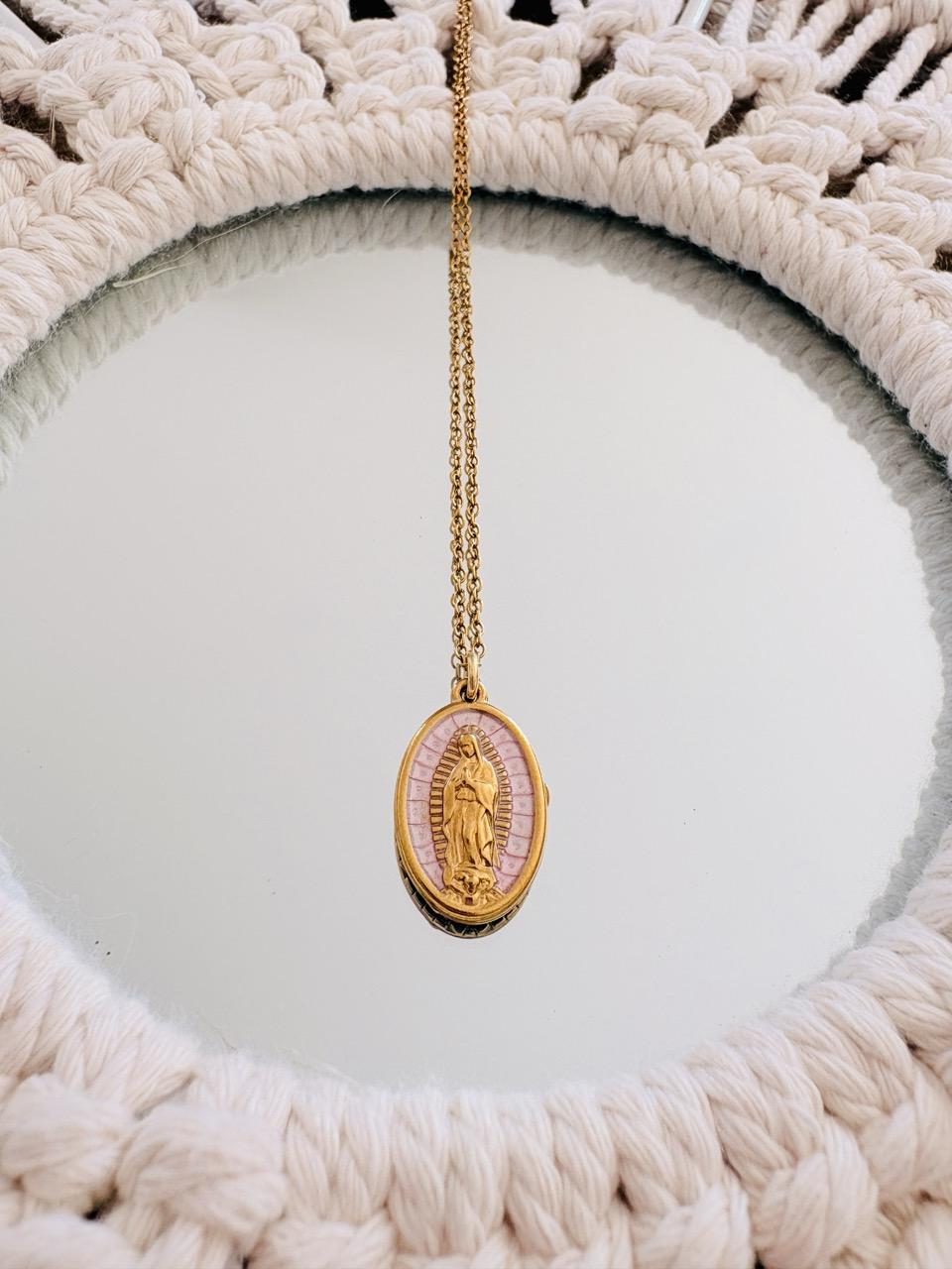 Collier Acier Inox – Notre dame de Guadalupe Rose