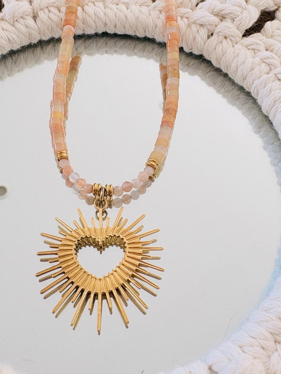 Collier Ras de Cou « Aura » – Sunstone & Soleil sacré