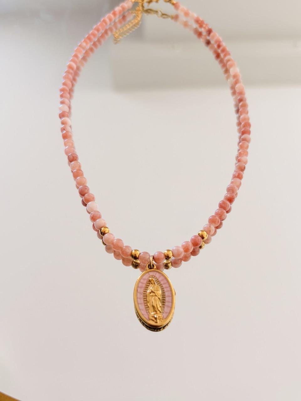 Collier Ras de Cou « Luna » – Sunstone & Notre Dame de Guadalupe