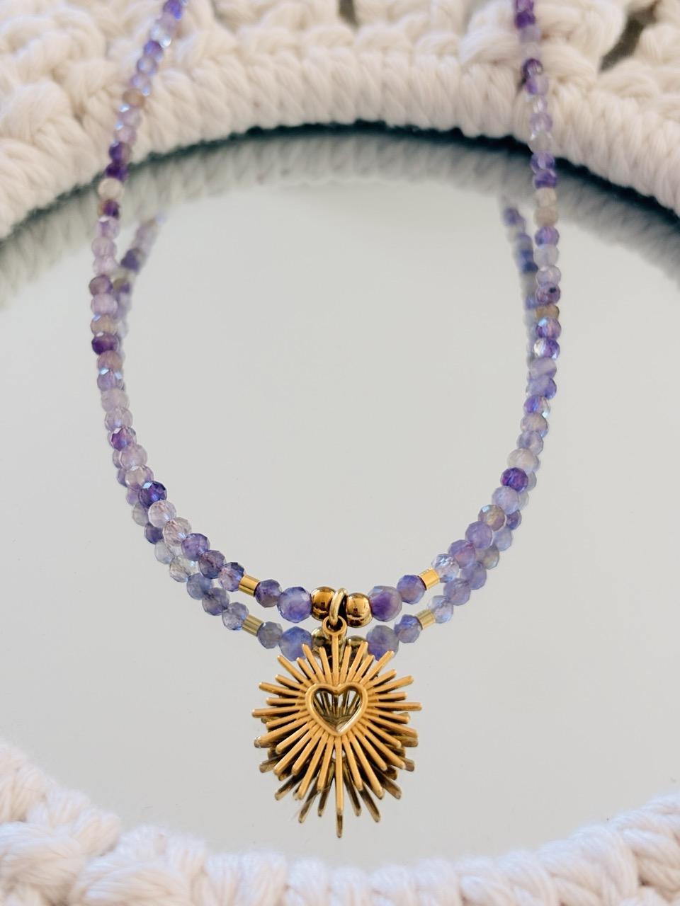 Collier Ras de Cou « Gaia » – Améthyste & Coeur sacré