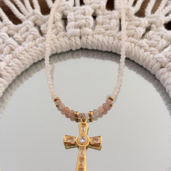 Collier Ras de Cou « Gaia » – Pierre du Soleil & Grande Croix